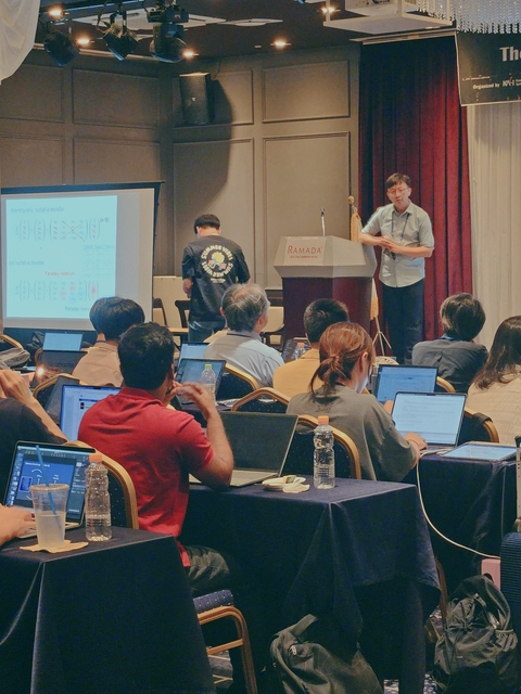 2025-09-15-11-20-16-892