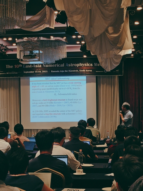 2025-09-15-11-24-28-281