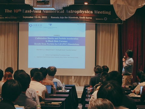 2025-09-15-12-14-32-324