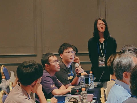 2025-09-15-12-30-28-150