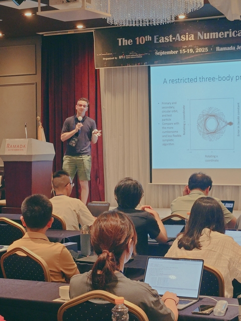 2025-09-15-14-30-26-341