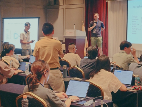 2025-09-15-14-31-19-412