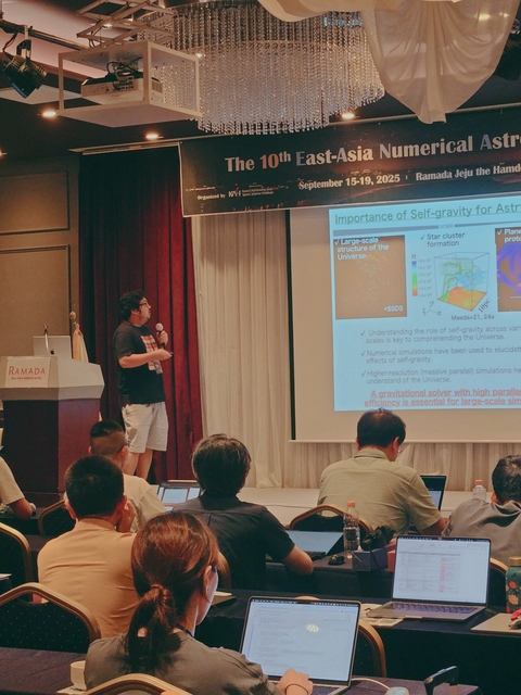 2025-09-15-14-32-54-076