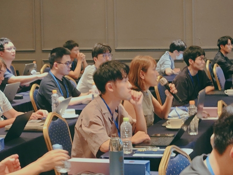 2025-09-15-14-53-11-857