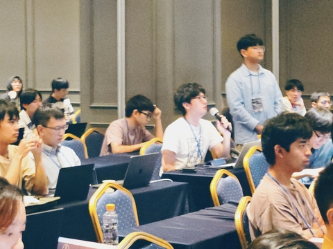 2025-09-15-14-55-59-087