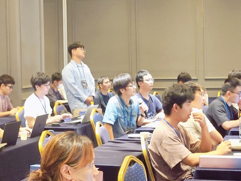 2025-09-15-14-58-38-835