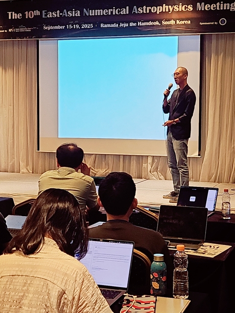 2025-09-15-16-46-42-955