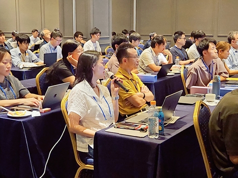 2025-09-15-18-09-16-334