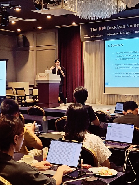 2025-09-15-18-09-30-894