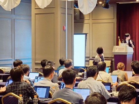 2025-09-15-18-11-55-330