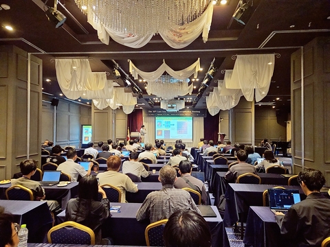 2025-09-16-09-03-45-206