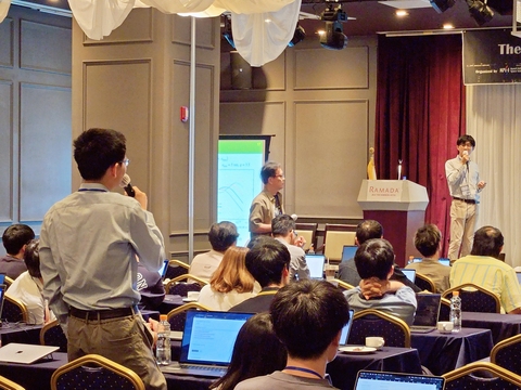 2025-09-16-09-21-13-228