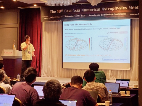 2025-09-16-09-46-00-241