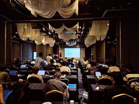 2025-09-16-11-25-44-754