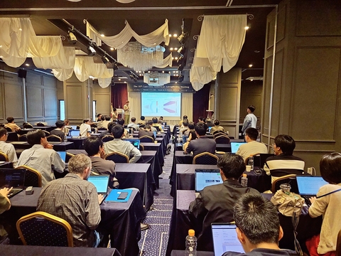 2025-09-16-17-22-38-915