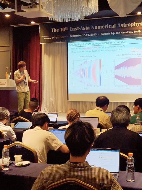 2025-09-16-17-23-36-906