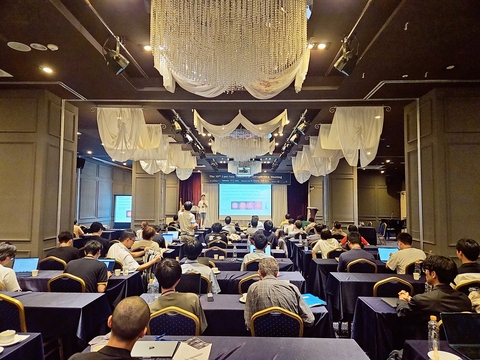 2025-09-16-17-54-23-494