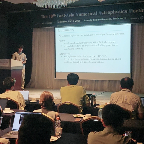 2025-09-17-10-05-03-210