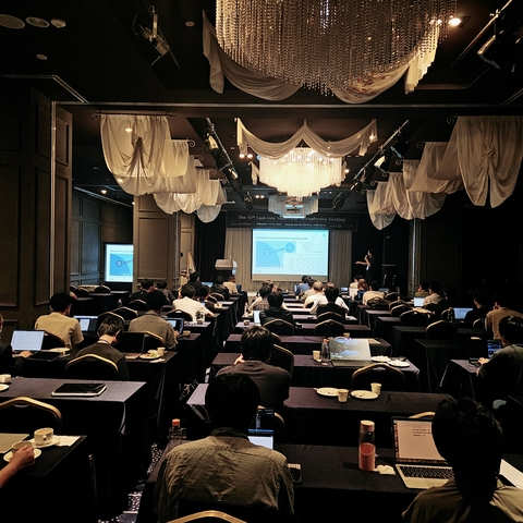 2025-09-17-11-38-16-997