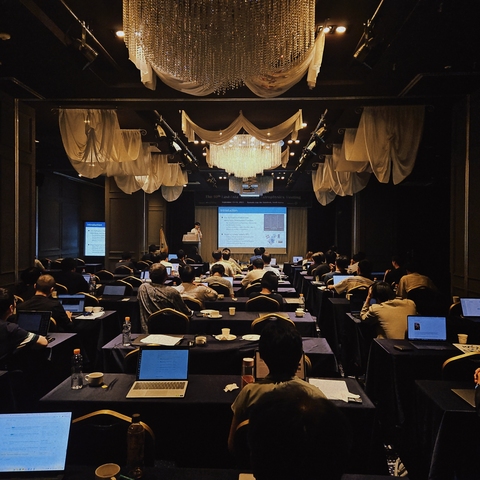 2025-09-17-17-30-32-277