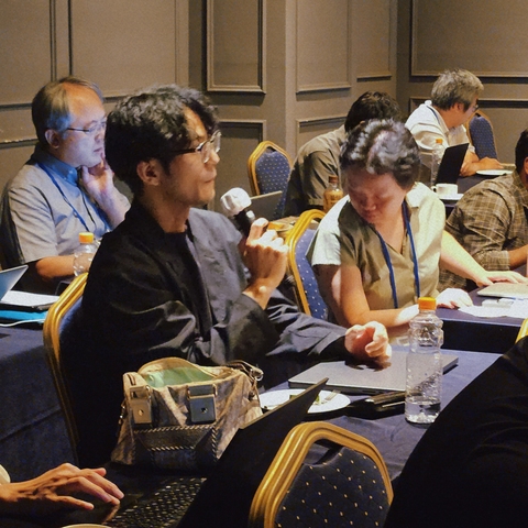 2025-09-17-17-41-37-274