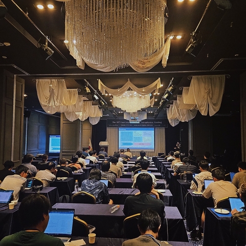 2025-09-18-11-03-14-689